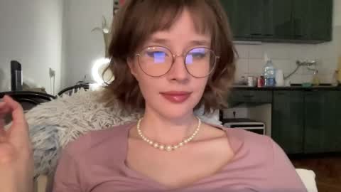 Snapshot of ms_christiana chatting on May 2, 4:45 pm ms_christiana online show from May 2, 4:45 pm
