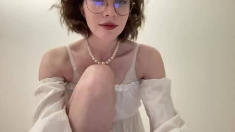 Snapshot of ms_christiana chatting on May 13, 7:55 pm ms_christiana online show from May 13, 7:55 pm