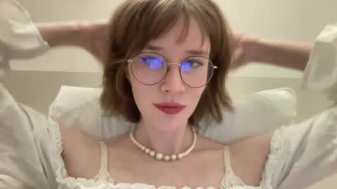 Snapshot of ms_christiana chatting on May 14, 8:15 pm ms_christiana online show from May 14, 8:15 pm