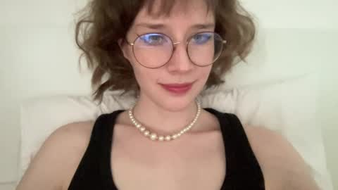 Snapshot of ms_christiana chatting on June 3, 2:55 pm ms_christiana online show from June 3, 2:55 pm