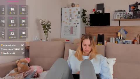 Snapshot of ms_foryou chatting on November 2, 4:31 pm Ms ForYOU online show from November 2, 4:31 pm