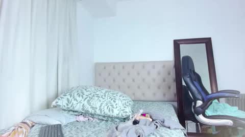 Freya online show from February 23, 2:20 am