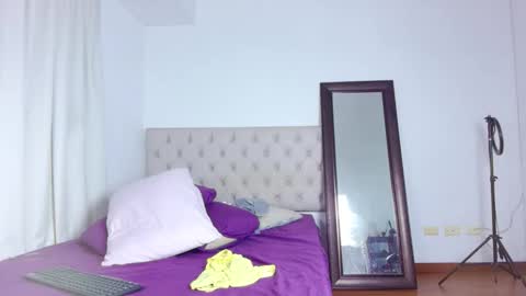 Freya online show from March 11, 3:34 am