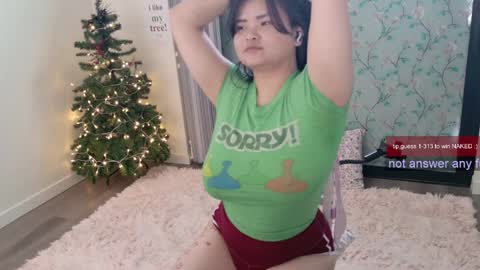 Snapshot of ms_mochii chatting on February 1, 10:13 pm R o r i SnapChat heyroriv2 wednesday - sunday Noon oclock mountain - 5pm mountain online show from February 1, 10:13 pm