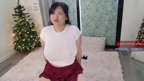 Snapshot of ms_mochii chatting on February 21, 10:26 pm R o r i SnapChat heyroriv2 wednesday - sunday Noon oclock mountain - 5pm mountain online show from February 21, 10:26 pm