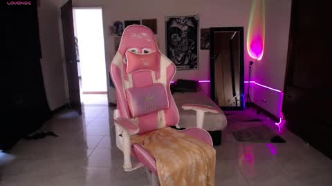 Manuela3 online show from March 23, 6:12 pm