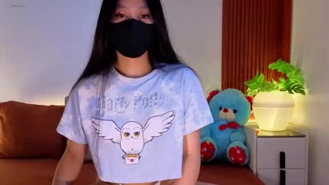 Snapshot of ms_shye chatting on October 23, 2:33 am ms_shye online show from October 23, 2:33 am