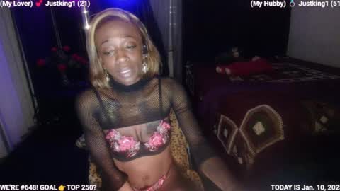 Snapshot of ms_waterworks chatting on January 11, 5:41 am DaPussyFairy online show from January 11, 5:41 am