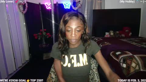 Snapshot of ms_waterworks chatting on February 4, 2:28 am DaPussyFairy online show from February 4, 2:28 am