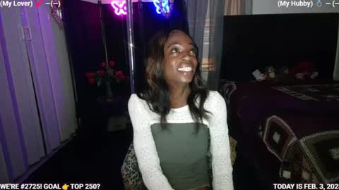 Snapshot of ms_waterworks chatting on February 5, 3:23 am DaPussyFairy online show from February 5, 3:23 am