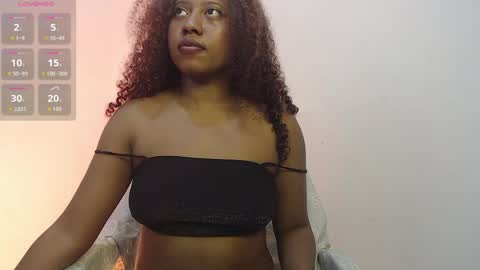 z o z i online show from April 24, 4:09 pm