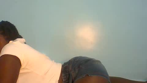 Snapshot of mseseseko0 chatting on June 18, 6:24 am mseseseko0 online show from June 18, 6:24 am