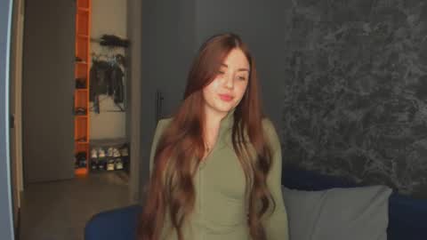 Lucy online show from November 24, 12:05 pm