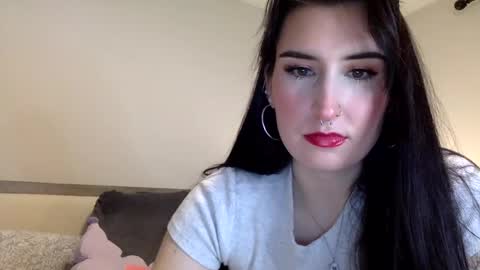 Snapshot of msrubyhayes chatting on December 10, 3:52 am Ruby online show from December 10, 3:52 am