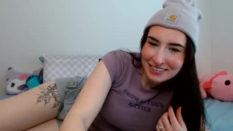 Snapshot of msrubyhayes chatting on January 3, 6:24 pm Ruby online show from January 3, 6:24 pm