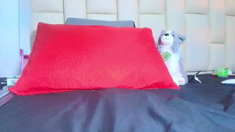 FERNANDA 3 online show from February 24, 3:15 am