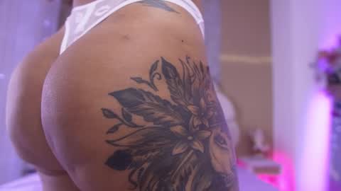 Manuela  online show from December 20, 3:13 am