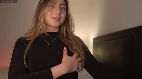 Sophie  online show from February 12, 2:56 pm