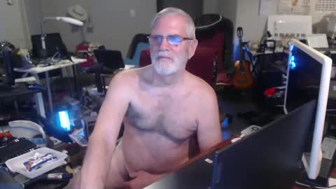 mt2much online show from October 6, 6:11 am