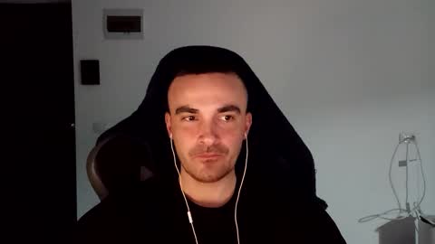 Victor online show from January 17, 7:05 pm