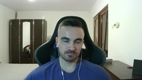 Victor online show from February 6, 8:23 pm