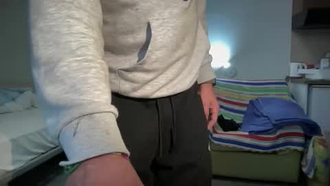 Snapshot of much_fun1 chatting on October 1, 6:47 pm much_fun1 online show from October 1, 6:47 pm