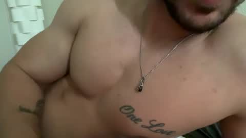 muchachote_ online show from March 8, 8:45 pm