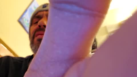 Muffdiver online show from March 26, 7:25 am