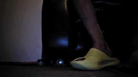 Muffdiver online show from March 27, 7:47 am