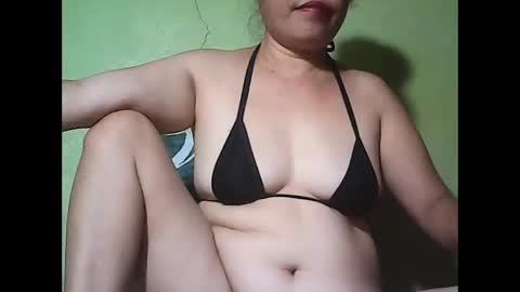 muffy_bunny online show from March 12, 7:36 am