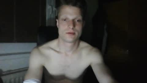 Snapshot of mugis420 chatting on March 7, 7:44 pm mugis420 online show from March 7, 7:44 pm