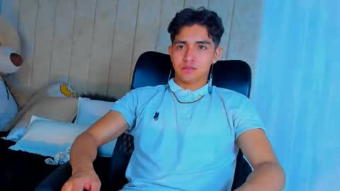 Snapshot of muichiro_tokito1 chatting on February 4, 3:11 am muichiro tokito1 online show from February 4, 3:11 am