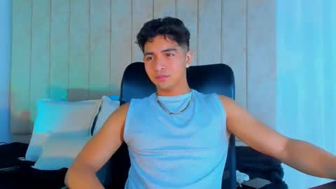 Snapshot of muichiro_tokito1 chatting on February 12, 4:01 am muichiro tokito1 online show from February 12, 4:01 am