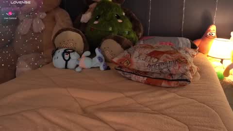 mulata online show from December 28, 12:45 pm