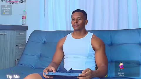 Snapshot of mulato_fit15 chatting on September 15, 3:01 pm mulato online show from September 15, 3:01 pm