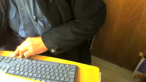 Snapshot of muller520 chatting on June 17, 10:17 am muller520 online show from June 17, 10:17 am
