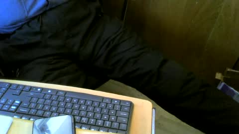 Snapshot of muller520 chatting on June 18, 4:22 pm muller520 online show from June 18, 4:22 pm
