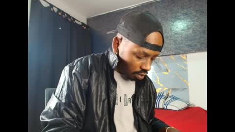 Muller Asher online show from November 23, 4:12 am