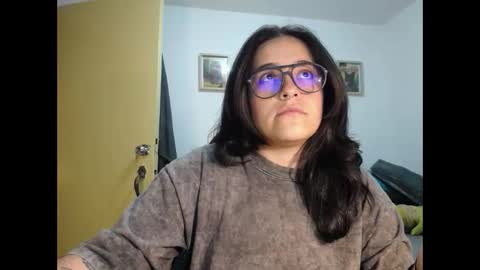 Dani and Alex online show from October 9, 3:15 am