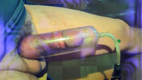 Snapshot of multiplecumandorgasm chatting on November 25, 11:21 am Juicy German Cock online show from November 25, 11:21 am