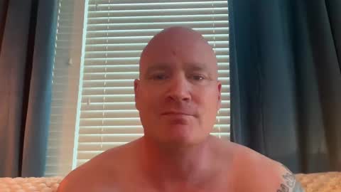 Snapshot of multipopper chatting on February 19, 1:18 am multipopper online show from February 19, 1:18 am