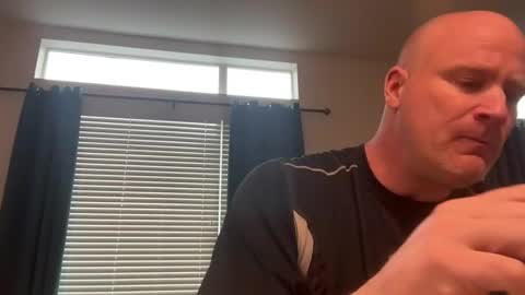 Snapshot of multipopper chatting on February 23, 10:42 pm multipopper online show from February 23, 10:42 pm