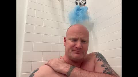 Snapshot of multipopper chatting on October 17, 2:15 am multipopper online show from October 17, 2:15 am