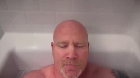 Snapshot of multipopper chatting on November 10, 12:31 am multipopper online show from November 10, 12:31 am