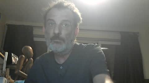 Snapshot of munch10 chatting on August 2, 9:13 pm munch10 online show from August 2, 9:13 pm
