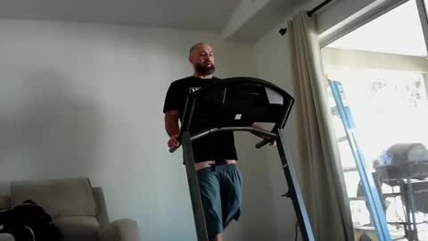 Snapshot of munchies420 chatting on February 23, 3:20 pm Bearded online show from February 23, 3:20 pm