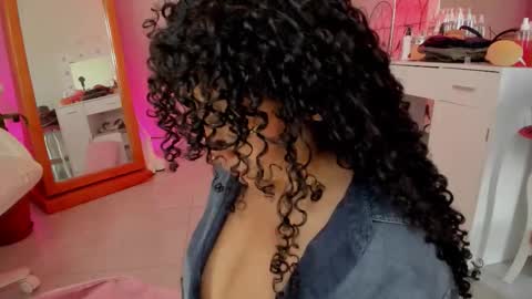 Snapshot of murat_taurus chatting on February 8, 1:25 pm Murat online show from February 8, 1:25 pm