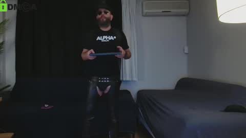 Snapshot of muratturkei chatting on November 9, 12:20 am MasterBros online show from November 9, 12:20 am