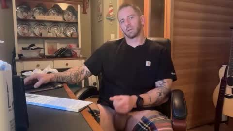 murdockjones7989 online show from November 17, 9:15 am