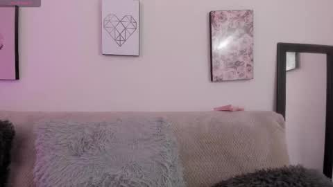 Snapshot of muriell_69 chatting on September 16, 6:31 pm muriell_69 online show from September 16, 6:31 pm